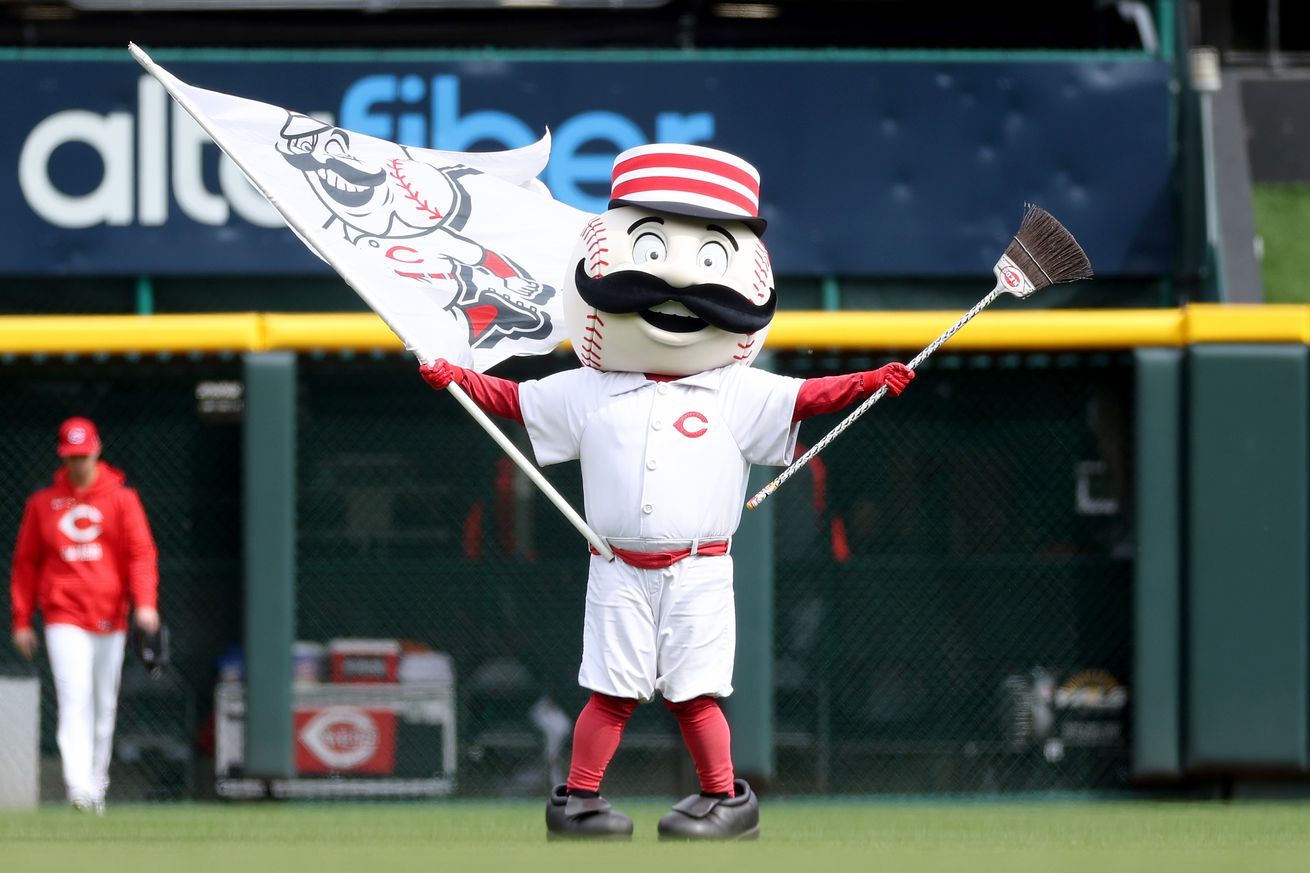 Pittsburgh Pirates v Cincinnati Reds