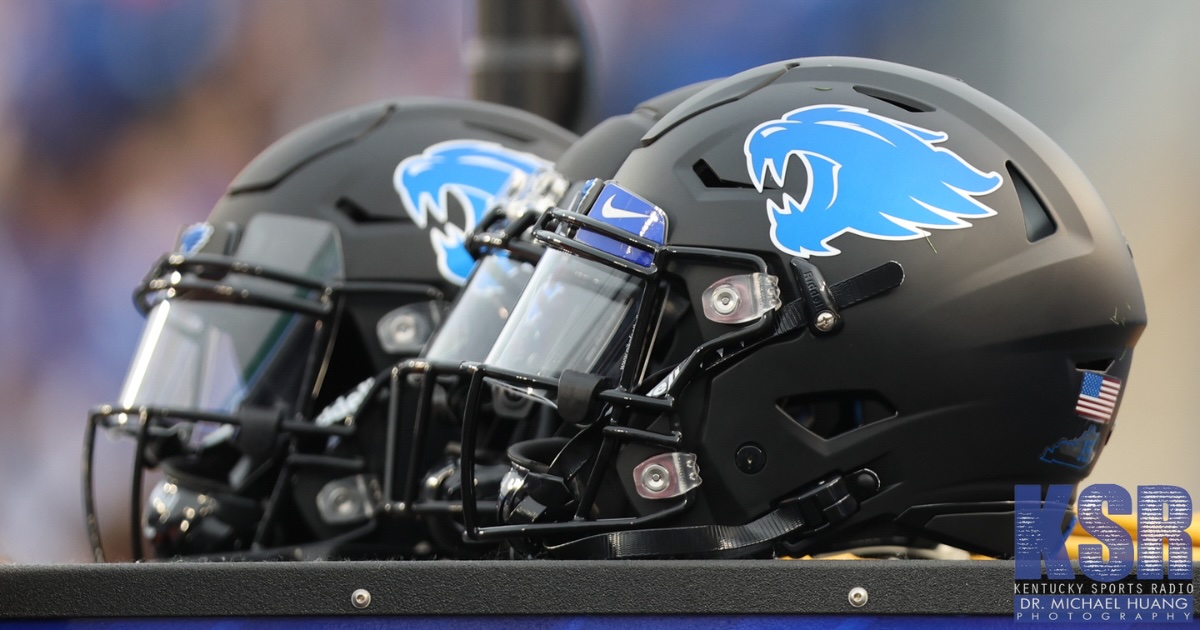 Kentucky's black alternate Wildcat helmet - Dr. Michael Huang, Kentucky Sports Radio