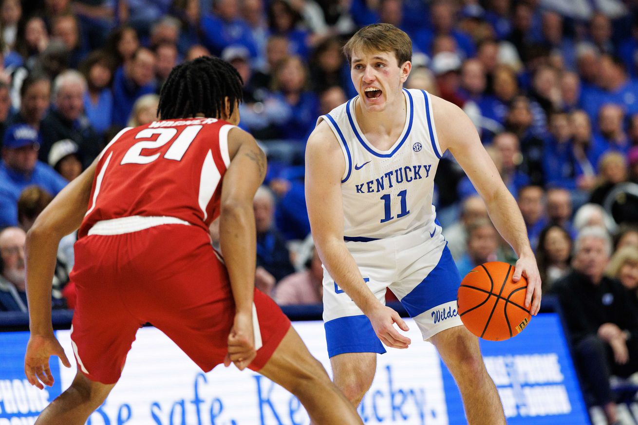 NCAA Basketball: Arkansas at Kentucky