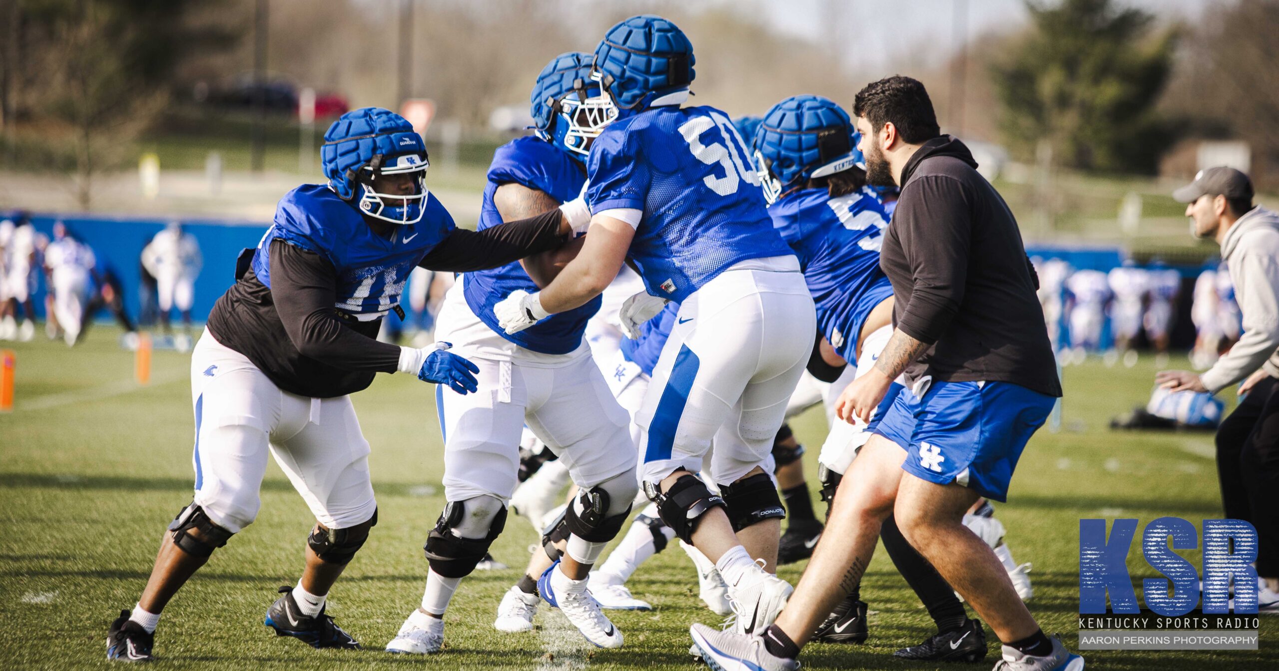 Alex Wollschlaeger and the Kentucky offensive line, via Aaron Perkins, KSR