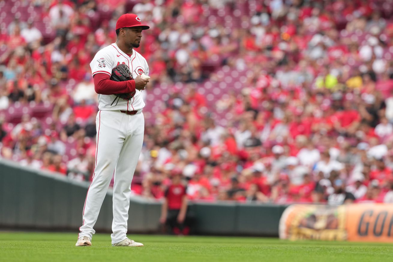 Pittsburgh Pirates v Cincinnati Reds