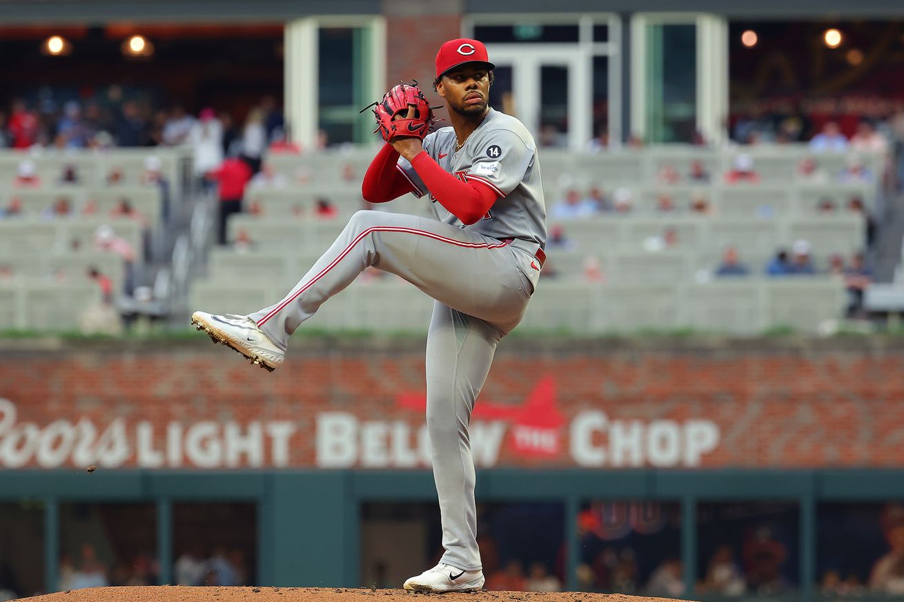 Cincinnati Reds v Atlanta Braves