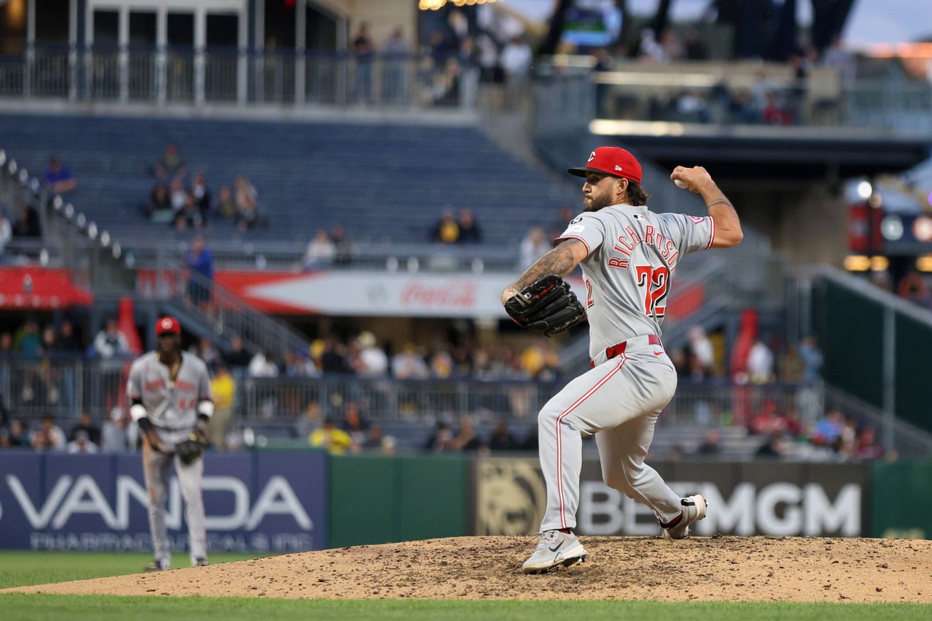 Cincinnati Reds v. Pittsburgh Pirates
