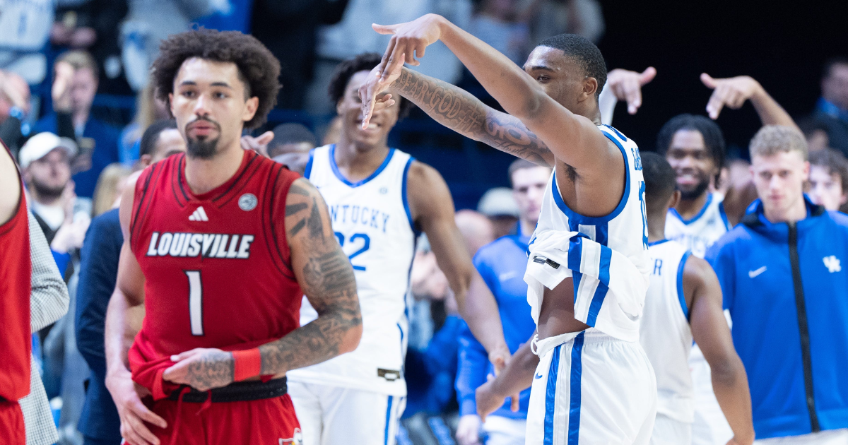 Kentucky Wildcats celebrate their 93-85 win over Louisville Cardinals on Saturday, Dec. 14, 2024 at Rupp Arena in Lexington, Ky. - © Clare Grant/Courier Journal / USA TODAY NETWORK via Imagn Images