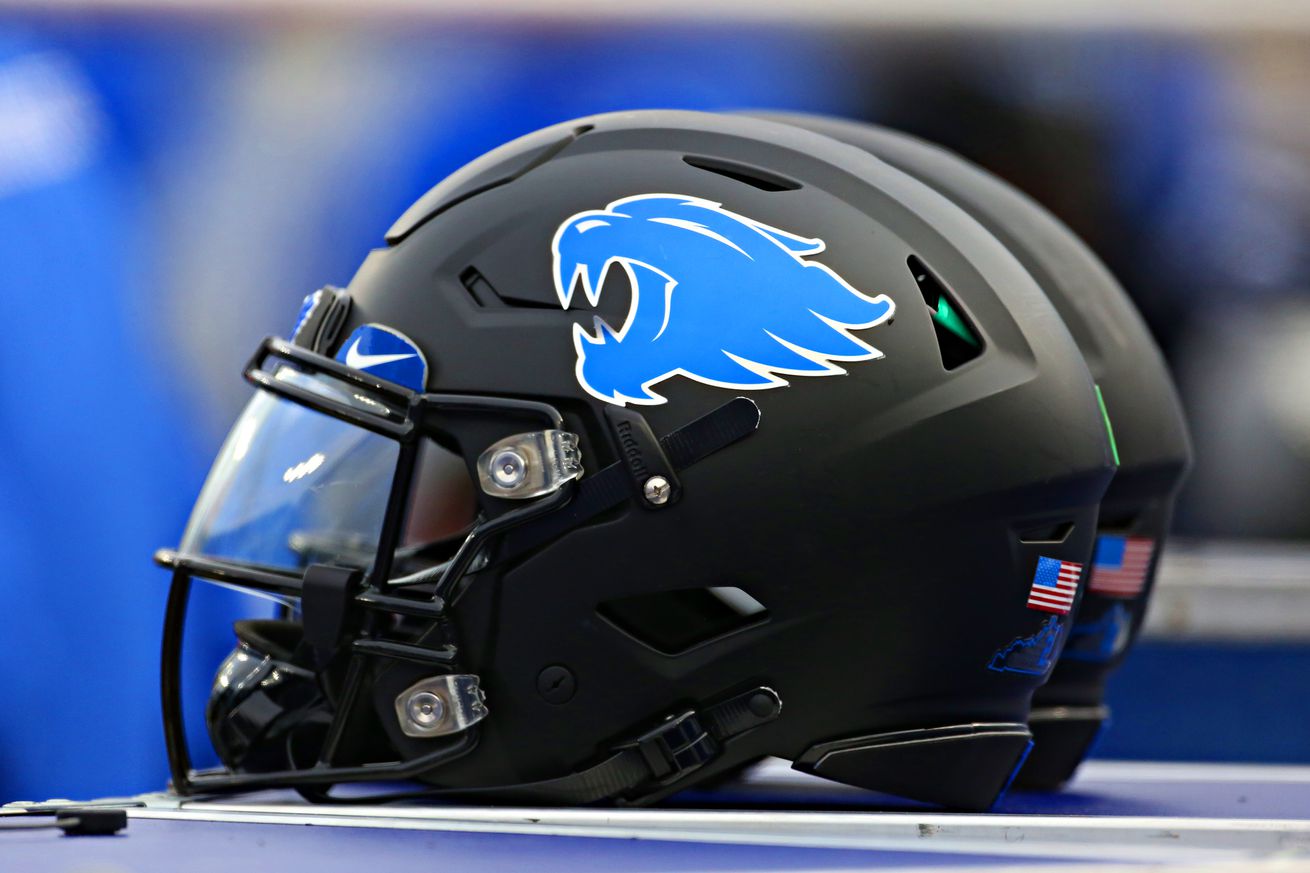 COLLEGE FOOTBALL: NOV 30 Louisville at Kentucky