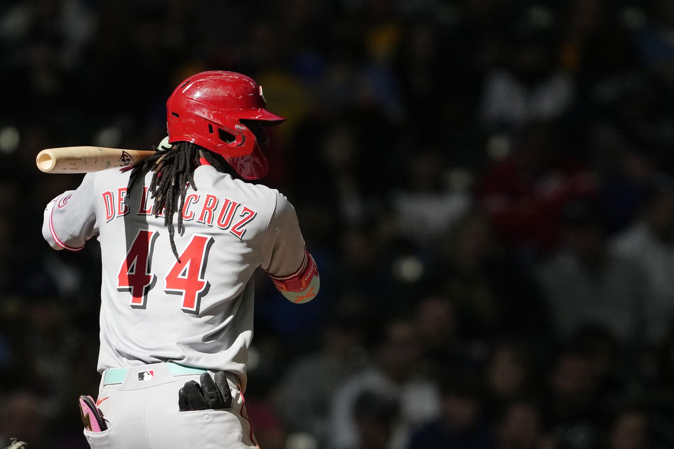 Cincinnati Reds v Milwaukee Brewers