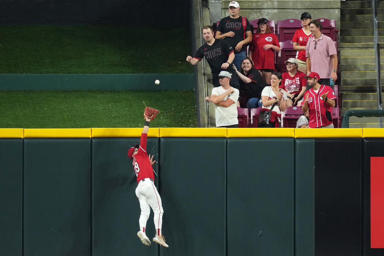 Milwaukee Brewers v Cincinnati Reds