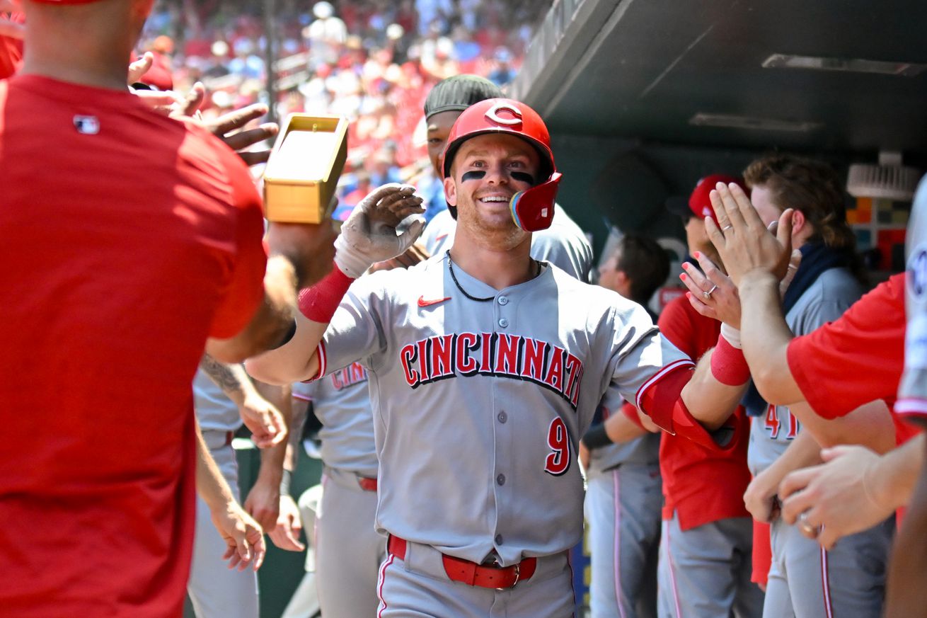 Cincinnati Reds v. St. Louis Cardinals