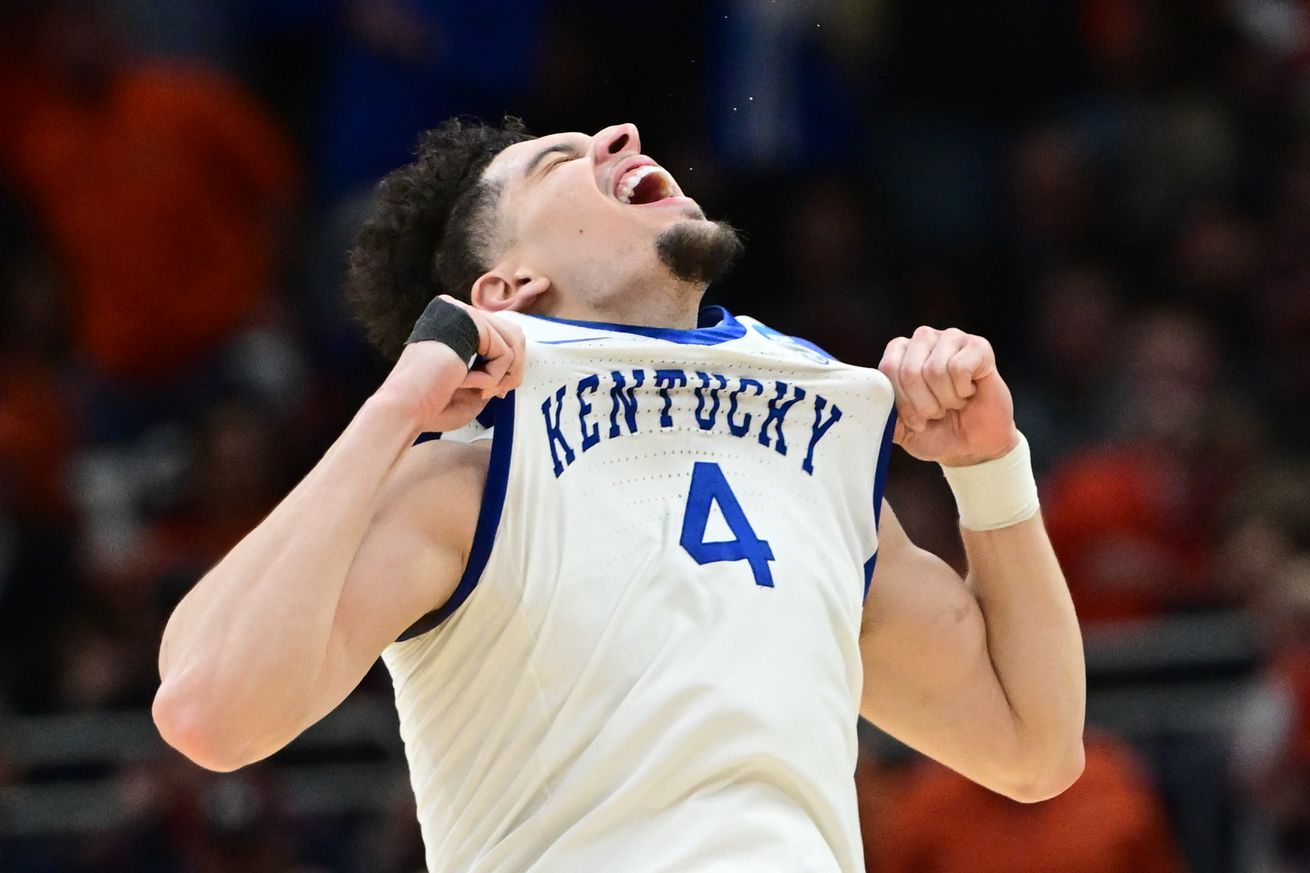 NCAA Basketball: NCAA Tournament Second Round-Illinois at Kentucky