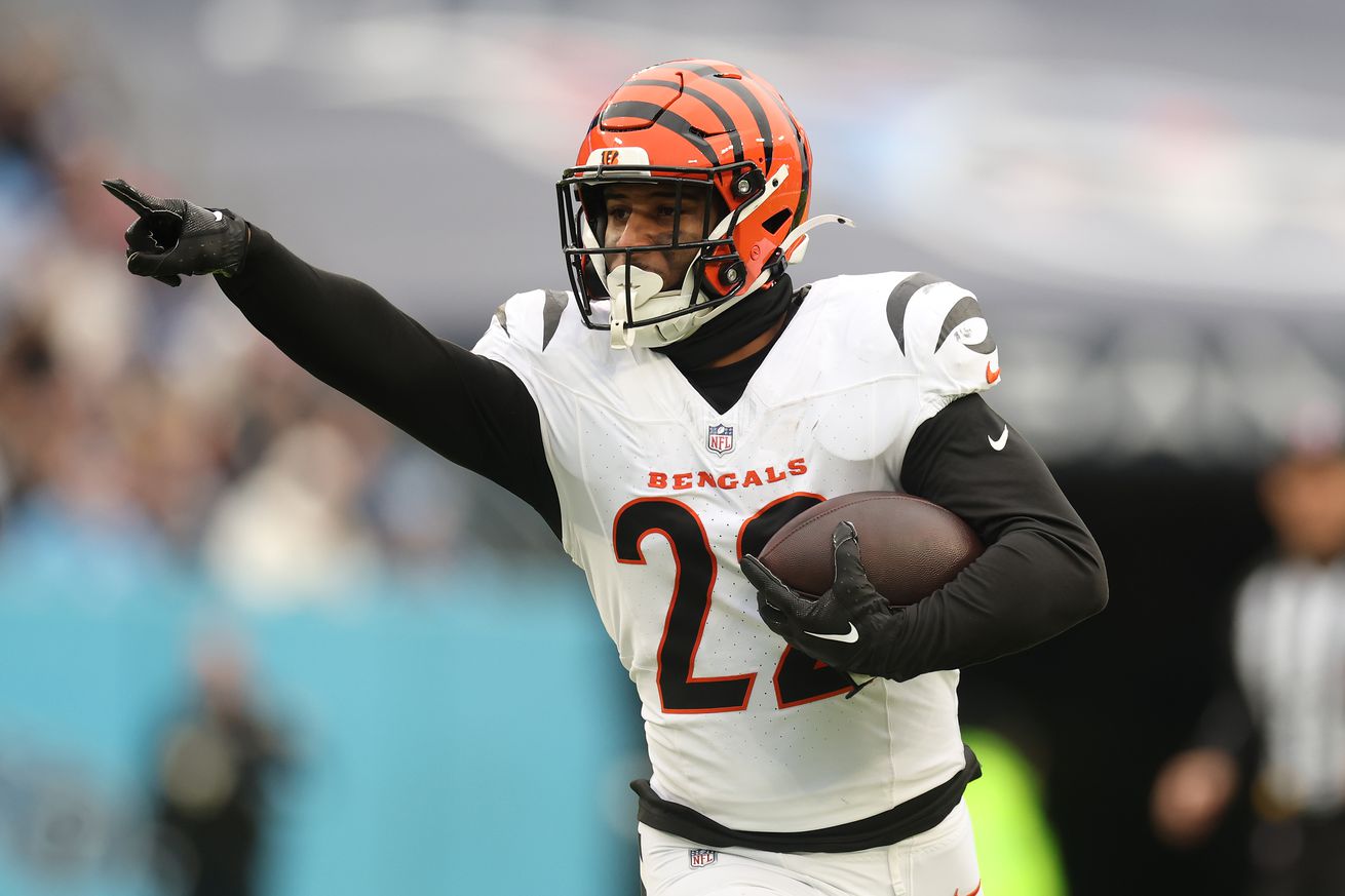 Cincinnati Bengals v Tennessee Titans