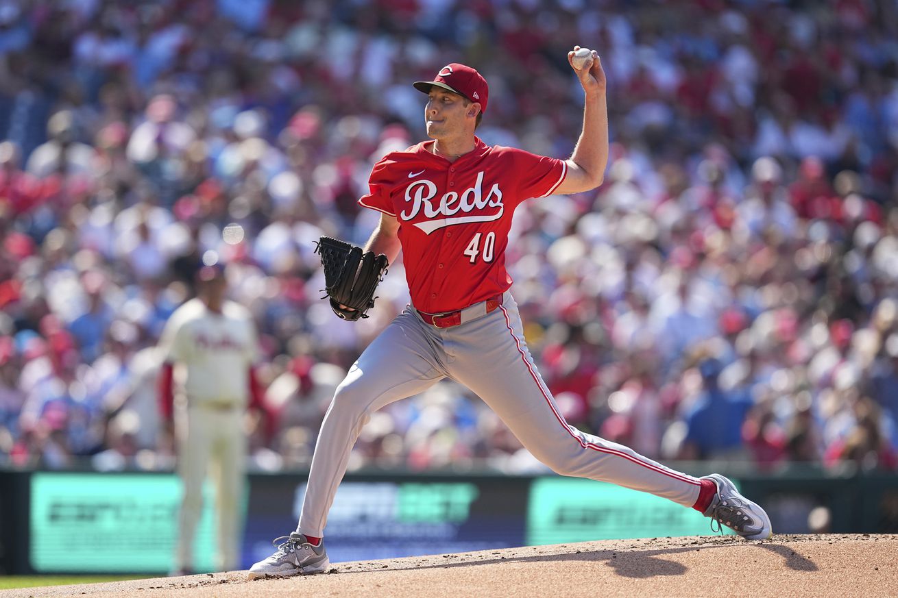 Cincinnati Reds v Philadelphia Phillies