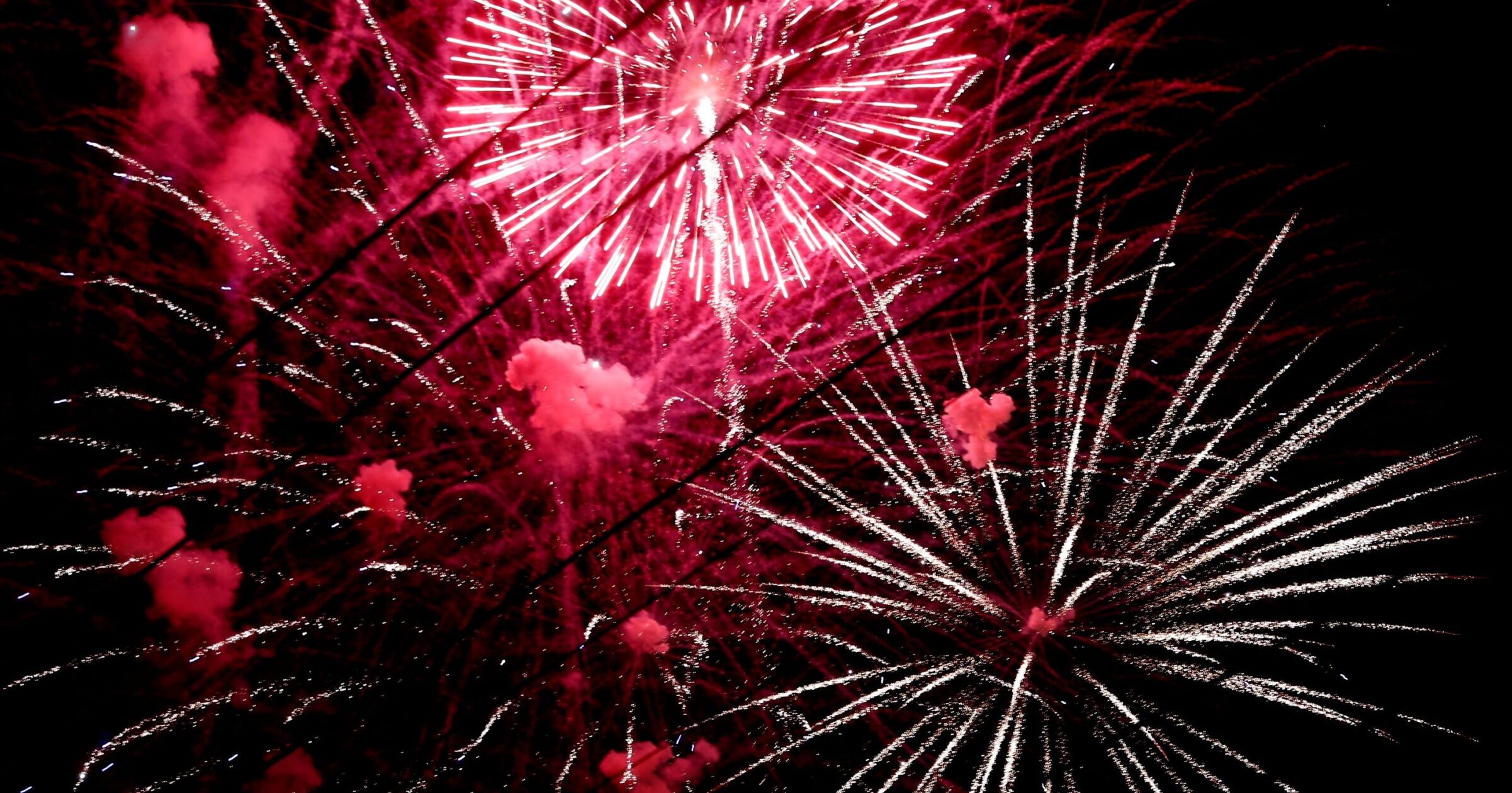 The fireworks display during the Smyrna’s Independence Day Celebration at Lee Victory Park on Thursday, July 3, 2025 (© HELEN COMER/The Daily News Journal / USA TODAY NETWORK via Imagn Images)