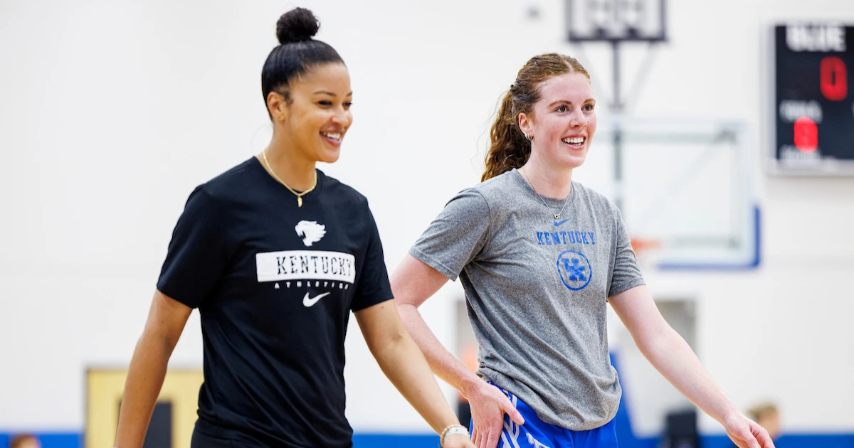 Photo of Lindsey Hicks, Amelia Hassett by Eddie Justice | UK Athletics