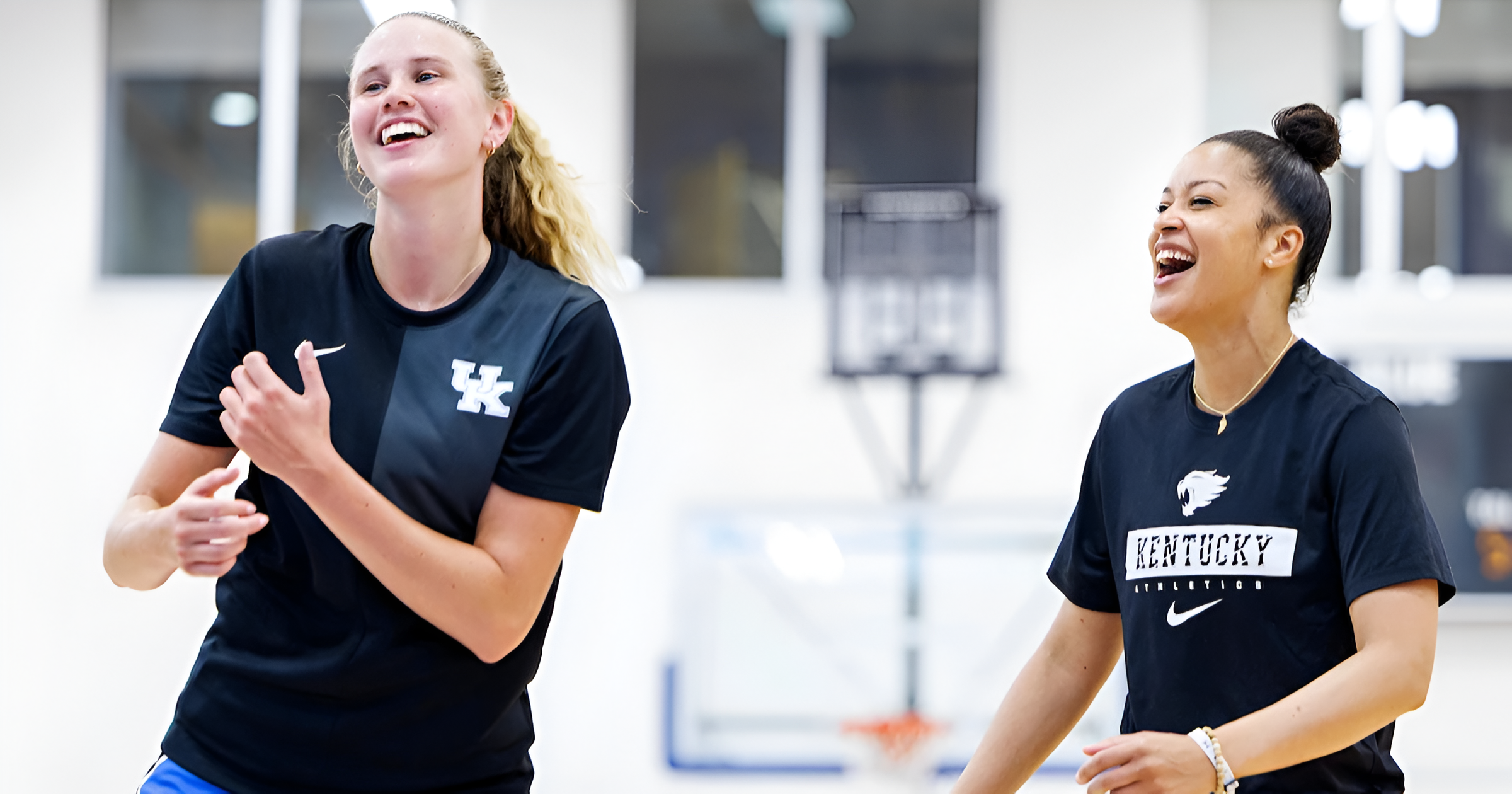 Photo of Kaelyn Carroll, Lindsey Hicks by Eddie Justice | UK Athletics