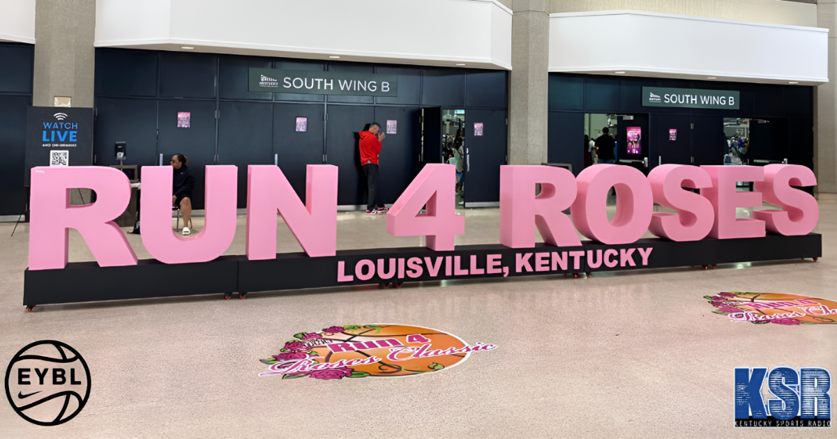 Photo of Nike Girls EYBL Session 3/Run 4 Roses entrance by KSR