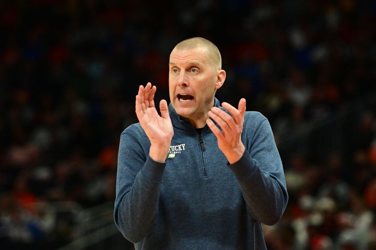 NCAA Basketball: NCAA Tournament Second Round-Illinois at Kentucky