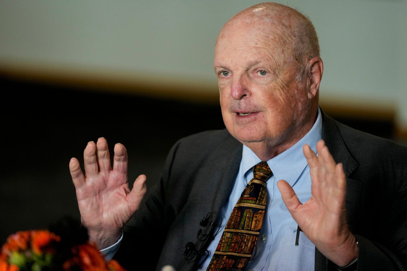 Syndication: The Enquirer