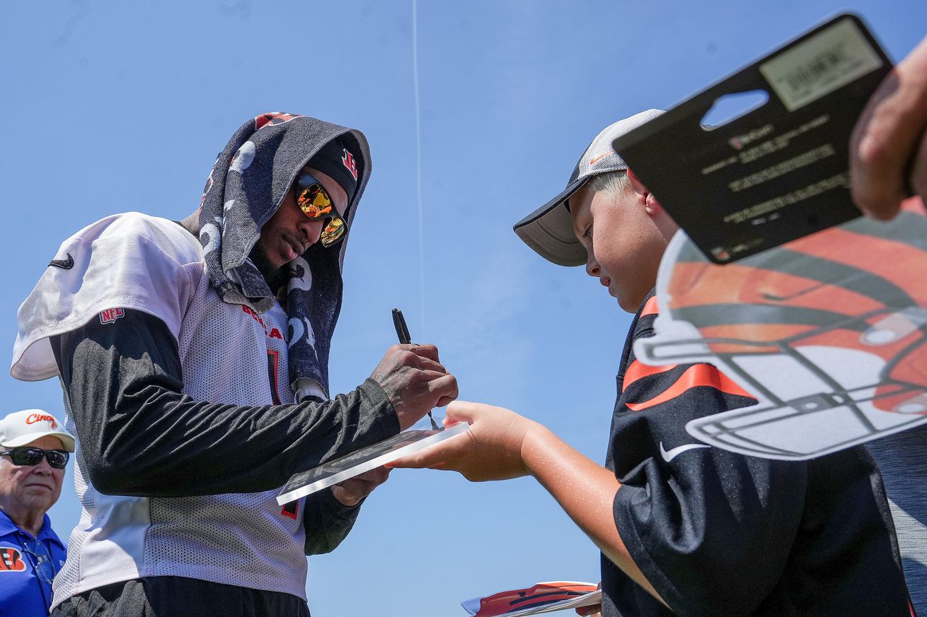 Syndication: The Enquirer