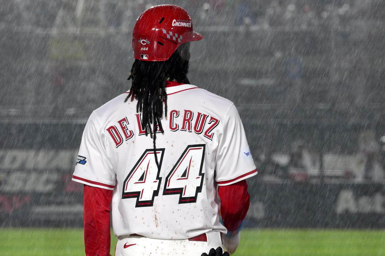 MLB Speedway Classic: Atlanta Braves v Cincinnati Reds