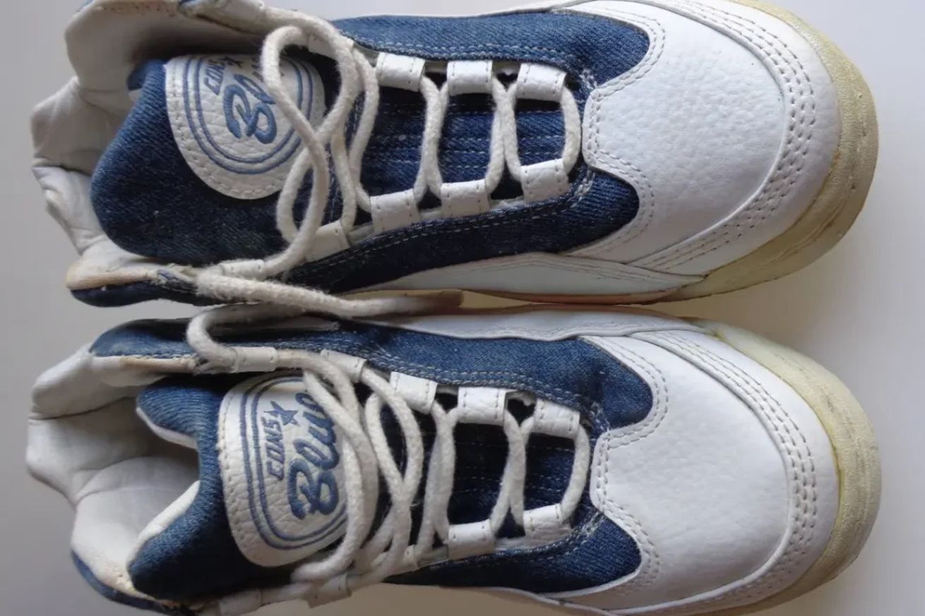 Kentucky Basketball Converse Denim Shoes