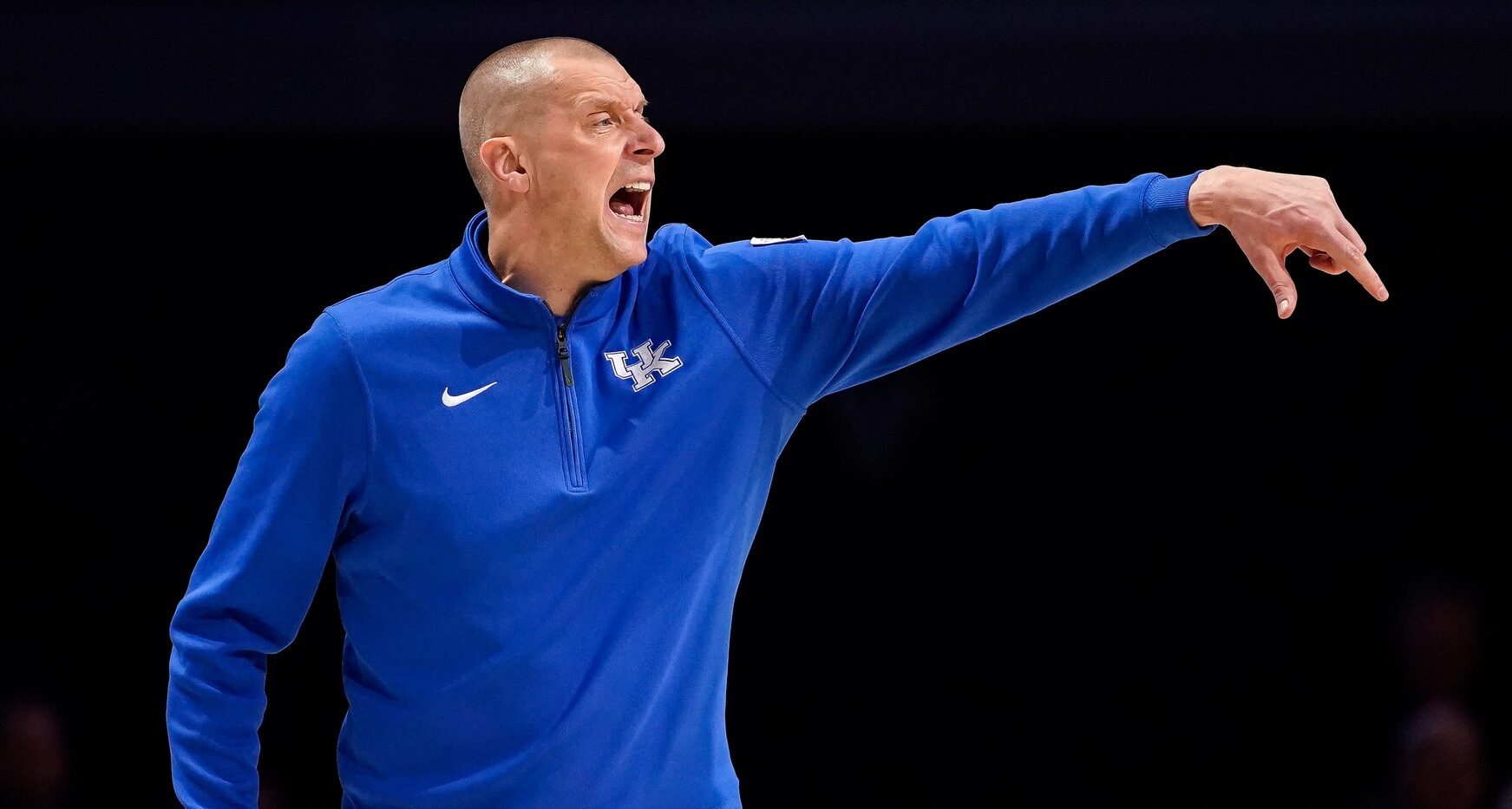 Kentucky coach Mark Pope works with his team against Vanderbilt during the first half at Memorial Gymnasium in Nashville, Tenn., Tuesday, Jan. 27, 2026. (Andrew Nelles/imagn Photos)